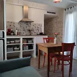 Casa Don Pelayo Boutique & Cafe Apartment *