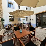 Casa Don Pelayo Boutique & Cafe Apartment
