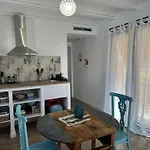 Casa Don Pelayo Boutique & Cafe *