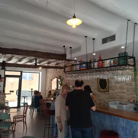 Casa Don Pelayo Boutique Apartments&café