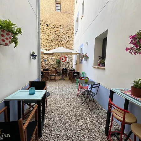 Casa Don Pelayo Boutique & Cafe * Вальдерробрес