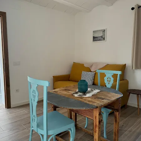 Casa Don Pelayo Boutique Apartments&café * Valderrobres