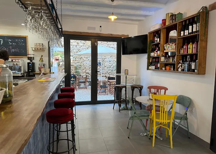 Casa Don Pelayo Boutique & Cafe